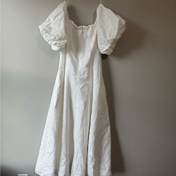 FreeMarket PROTECTING MY PEACE WOVEN MIDI DRESS Elegant Off-Shoulder White Dress - Picture 3 of 5